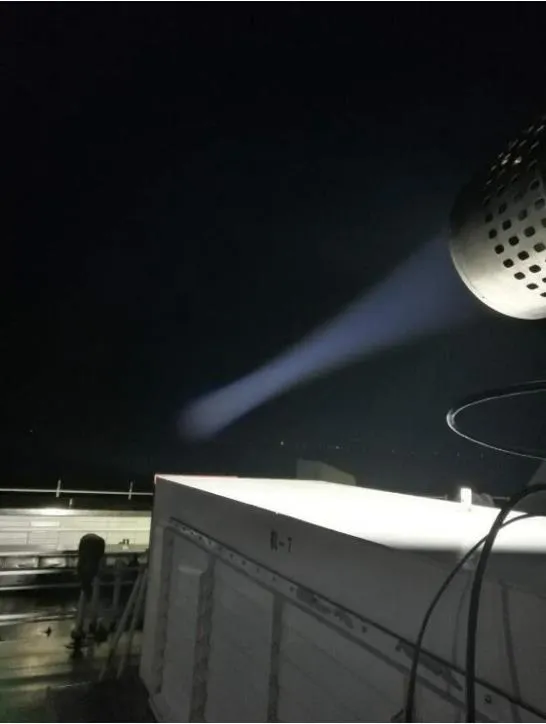 LED Spot Arama Işığı 200W 300W IP66 Su Geçirmez Çelik Korozyon Önleyici 1000m 3000m Deniz Gemi Tekne Uzaktan Arama Kurtarma Projektörü 5