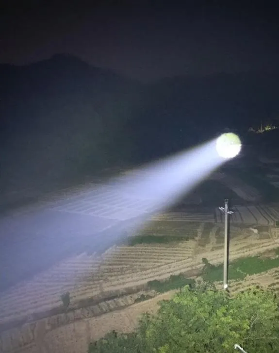 LED Spot Arama Işığı 200W 300W IP66 Su Geçirmez Çelik Korozyon Önleyici 1000m 3000m Deniz Gemi Tekne Uzaktan Arama Kurtarma Projektörü 7