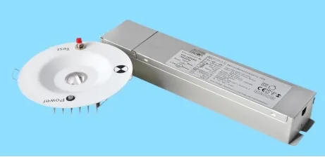 Düşük Işık Panik Acil Kaçış İşareti Işık 3 saat IP65 Pil Alışveriş Atölyesi Alışveriş Merkezi 6