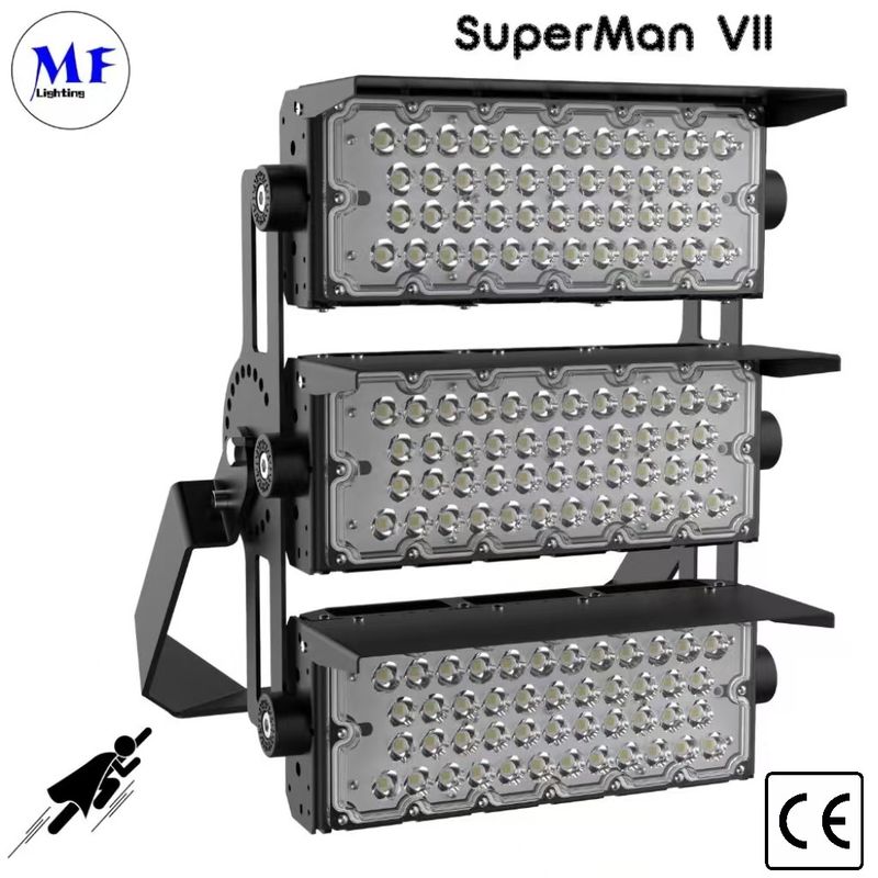450W LED Stadium Flood Light 10° /20° /40° /60° /90° 4000-4500K 6 Years Warranty IP66 Waterproof High CRI For Golf Court